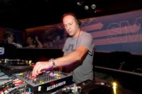 MARCO CAROLA AI MAGAZZINI MILANO